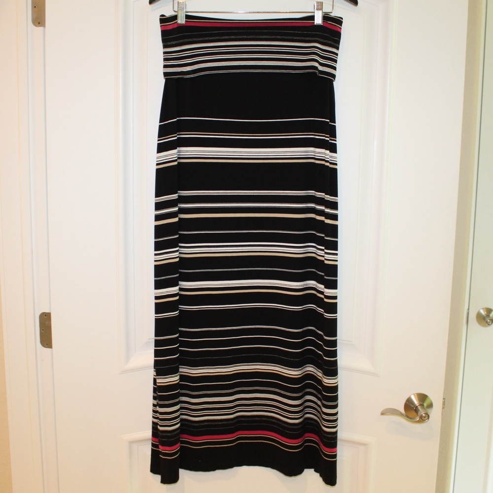 White House Black Market convertible skirt or dress (women’s L)